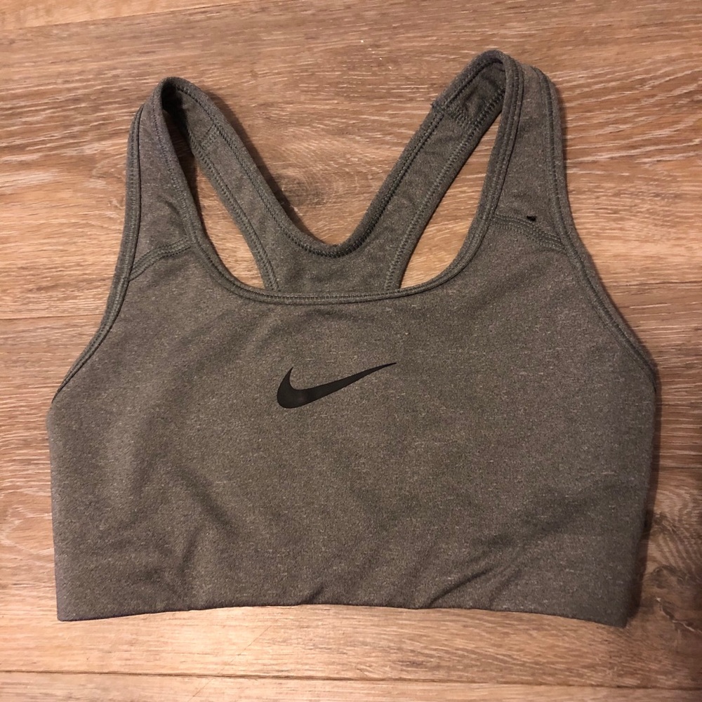 Grey Nike Sportsbra